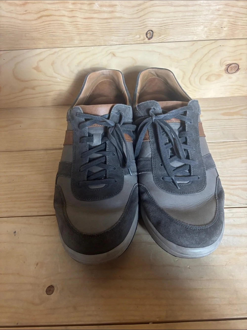 Mephisto Mens leather sneakers size 12